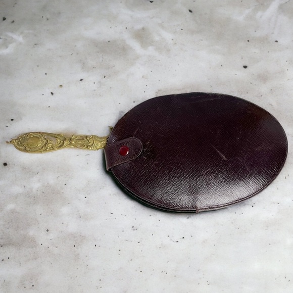 Antique Brass Vanity Mirror with Cover - Picture 2 of 16